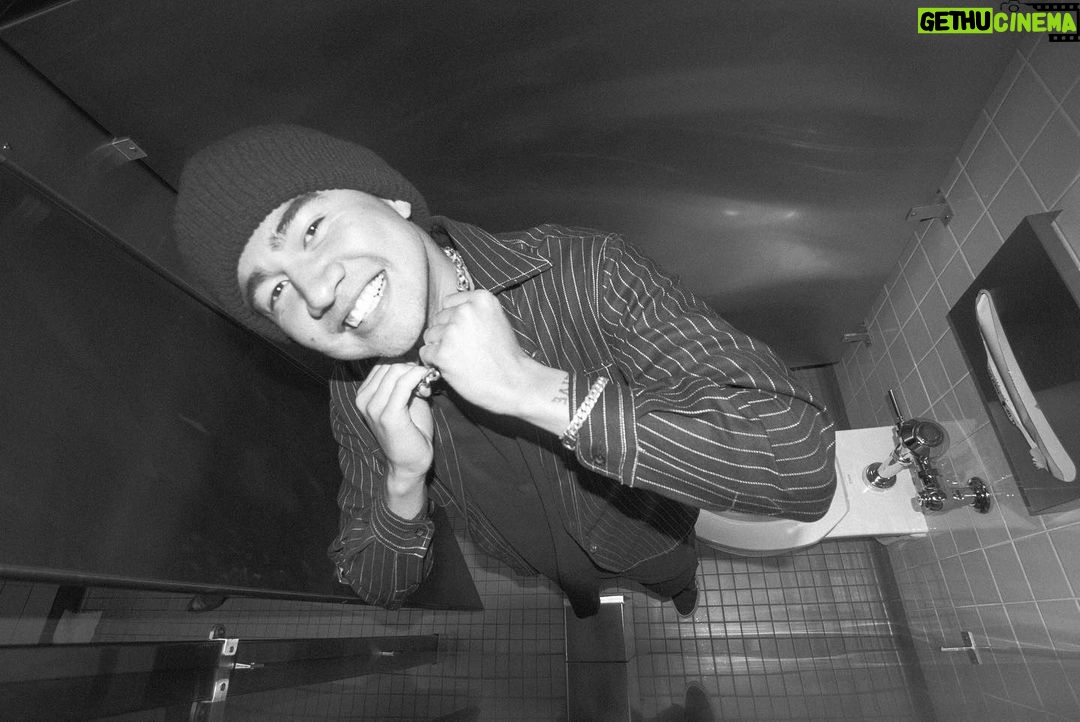 Calum Hood Instagram - Sometimes to get to the good photos you gotta go through the bad ones... @andydeluca 📸 and I laughed for a solid 20 minutes at the second photo lol. I also don’t know why we chose to take photos in a bathroom stall. It was a strange day. Penn State