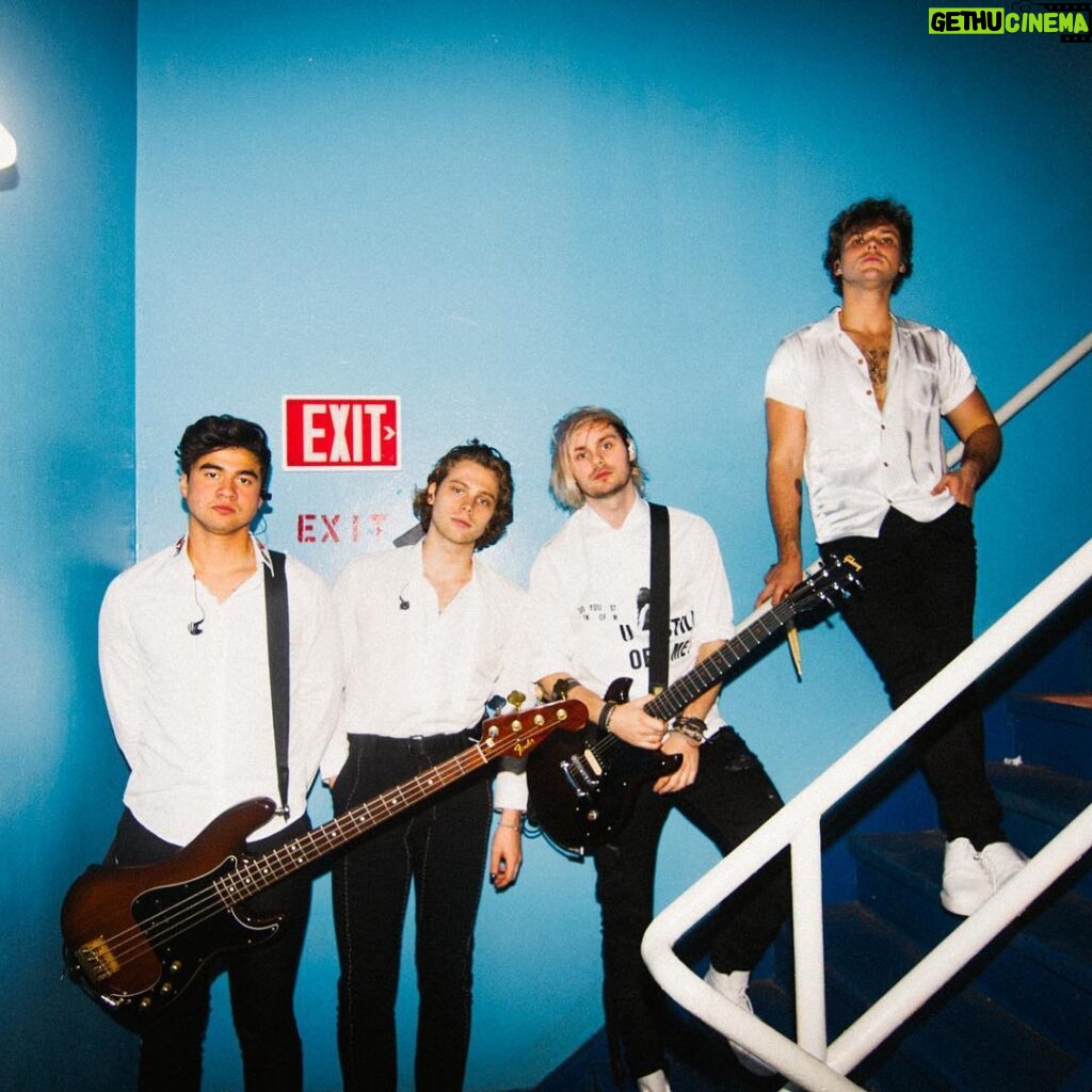 Calum Hood Instagram - I’ve seen each and every one of these individuals beside me go through hardships, trials and tribulations these last few years of making the album ‘YOUNGBLOOD’. Today we stand at number 4 at US radio and number 10 on Billboards’ hot 100 and can’t help but feel this is only the beginning of 5 Seconds Of Summer. Photo taken by @andydeluca. New Jersey