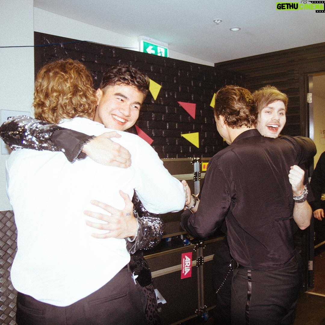 Calum Hood - 488.9K Likes - Flashback (to yesterday). Possibly one of the best nights of my life and of this bands’ career. I saw firsthand the trials and tribulations that contributed into making this album and for it to be recognized and received so well in our home country means more than words. On an unrelated note, I saw Gang Of Youths tonight and it made me realize how much I love music. Ready to make a new album for y’all.
