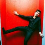 Calum Hood Instagram - Scroll for a surprise. 📸 @andydeluca Aragon Ballroom