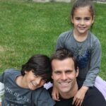 Cameron Mathison Instagram - “Anyone who tells you fatherhood is the greatest thing that can happen to you, they are understating it.” M. Myers Lucas and Leila I honestly don’t have the words to tell you what you mean to me. Hopefully someday you’ll be parents and you’ll understand❤️🙏🏼😌 Happy Father’s Day to my amazing dad and to all the dads out there👊🏼 #happyfathersday #family #dad