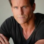 Cameron Mathison Instagram - I don’t really look like this… @jeremyjfraser 📸 is amazing.