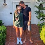 Cameron Mathison Instagram - The last, first day of school photo🥹😥❤️ So incredibly proud of my HS senior🙏🏼 #senioryear #classof2024 #daddysgirl