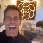 Cameron Mathison Instagram - So grateful to everyone at @r3stemcellofficial 🙏🏼 You may know I’ve had some health challenges through the years, and stem cell therapy has helped in so many ways. I highly recommend checking them out👊🏼👊🏼 #stemcelltherapy #r3stemcell #longevity #health