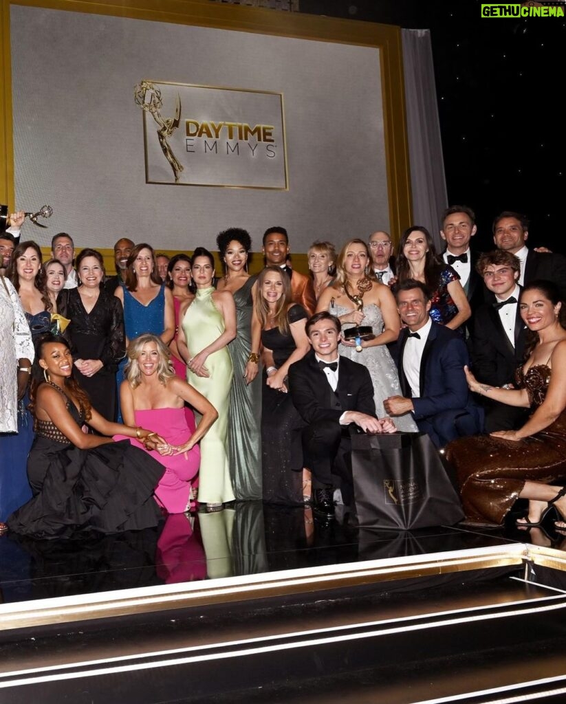 Cameron Mathison Instagram - More Emmy highlights!!! Grateful to work side by side with the uber talented @welcometolaurasworld 😍 Swipe right to see the GH cast photo and our fearless leader @fvalentinigh who’s running out of space to display his Emmy Statues🤣 #generalhospital #emmys2022 Pasadena, California