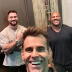 Cameron Mathison Instagram - Can you tell I’m a little excited?😃 Hanging with 7 time Mr Olympia Phil Heath, and 4 time Mr Olympia Classic Physique Chris Bumstead💪🏼💪🏼💪🏼💪🏼 Two incredible competitors, but even better humans🙏🏼 #hybridhealthsummit2023 #philheath #chrisbumstead #mrolympia Miami, Florida