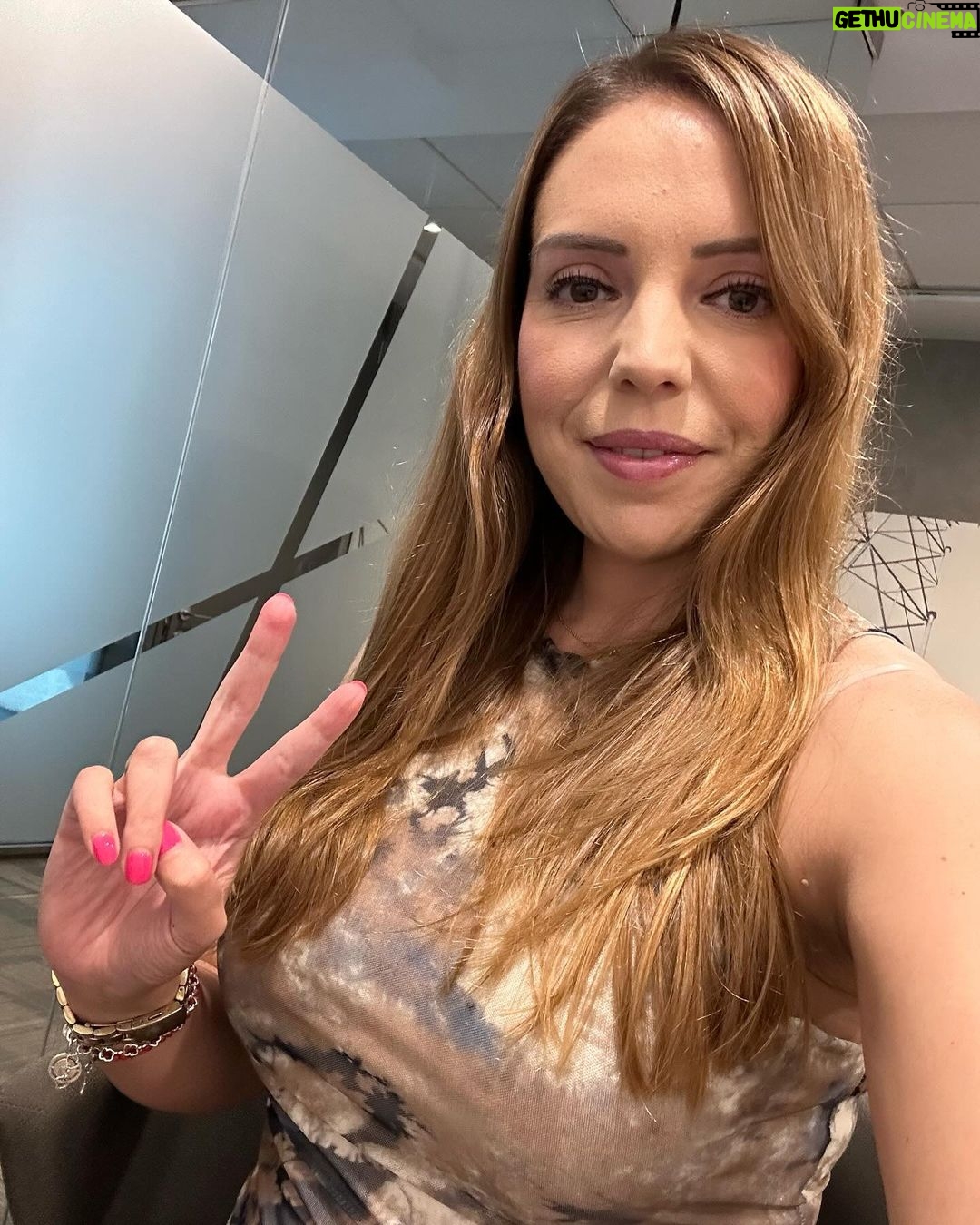 Camila Flores - 1.8K Likes - Hola queridos amigos espero que tengan todos un gran viernes después de tantas tragedias 🙌🏻❤️
Los invito a sintonizar programa Conectados de #RadioAgricultura a las 11 horas, en el dial 92.5, también se transmite en Youtube, en el canal de “Agricultura TV”