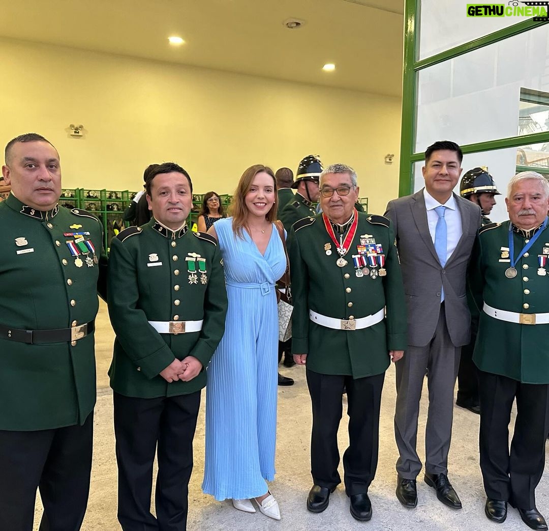 Camila Flores - 362 Likes - ✅ Aniversario 61 de la 3a Compañía de #Bomberos #Peñablanca
Junto a nuestro #CORE Percy Marin estuvimos acompañando a la 3a Compañía de Bomberos #VillaAlemana en su aniversario 61
Este aniversario fue muy especial porque por fin se pudo celebrar en el nuevo cuartel que tanto trabajo y dedicación entregaron los voluntarios y que nosotros pudimos apoyar para que sea una realidad
Muy agradecida de que me hayan dado la posibilidad de condecorar a don Manuel quien además es Director Honorario de la Compañía que cumplió 60 años de compromiso con Bomberos