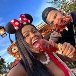 Camila Loures Instagram - é sempre como se fosse pela 1º vez… ❤️🏰 . @4waytrip obrigada! Disneys Magic Kingdom, Walt Disney World