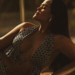 Camila Loures Instagram - Não permita que ninguém apague sua luz! 🤍 . @orafaelcaetano