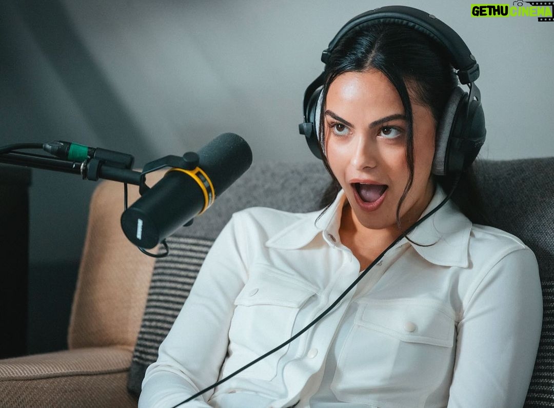 Camila Mendes Instagram - i like talking but i love talking to @daxshepard and @mlpadman ๐ finally got invited to be on @armchairexppod and itโs out today!! 2.5 hrs of me giggling like the giddy little armcherry that i am