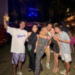 Camila Queiroz Instagram - #Numanice com eles no @reveillon.amore 💥