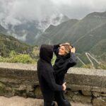 Camila Queiroz Instagram – 48hrs no frio de 7ºC ⛰️
viemos a trabalho mas mal posso esperar pra voltar e conhecer melhor os cânions catarinenses.
