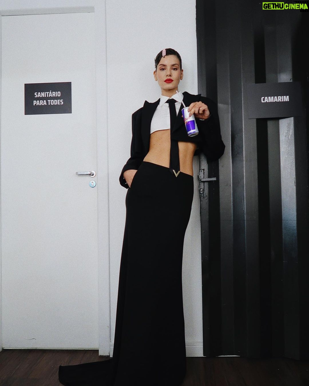 Camila Queiroz Instagram - It’s Valentino,baby! bts @bazaarbr SET/23