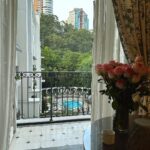 Camila Queiroz Instagram – Uma tarde de trabalho em um dos meus lugares favoritos da cidade Palácio Tangará