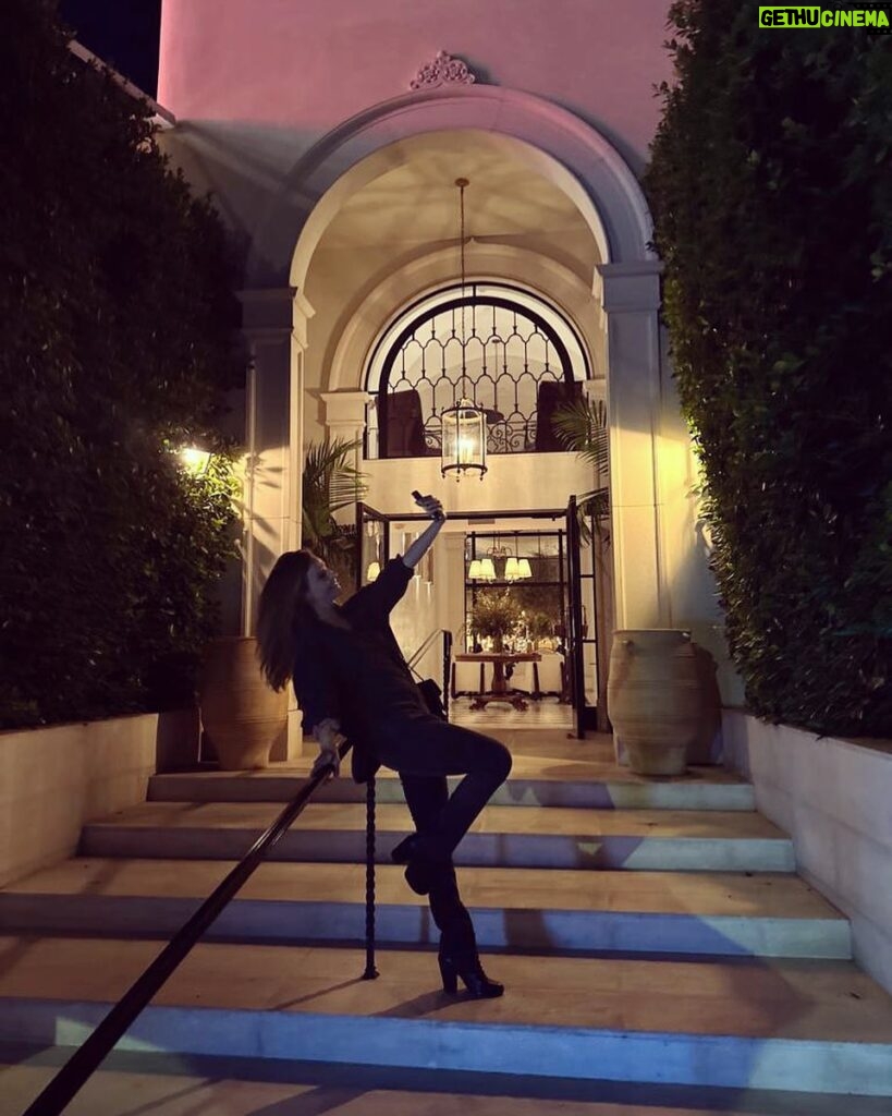 Camilla Arfwedson Instagram - 2 martinis down🍸😆 Cara Hotel