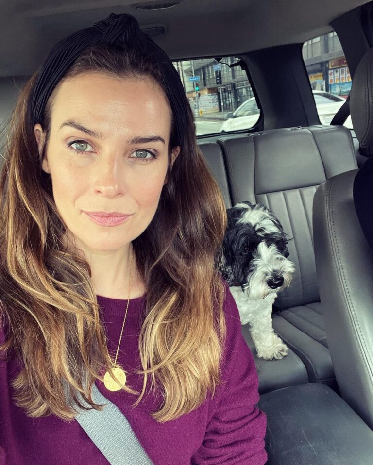 Camilla Arfwedson Instagram - On our way to one of the best Xmas lunches ever. Fred can't wait .. just look at the focus 😆❤️🎄🎉👌🏻🥳