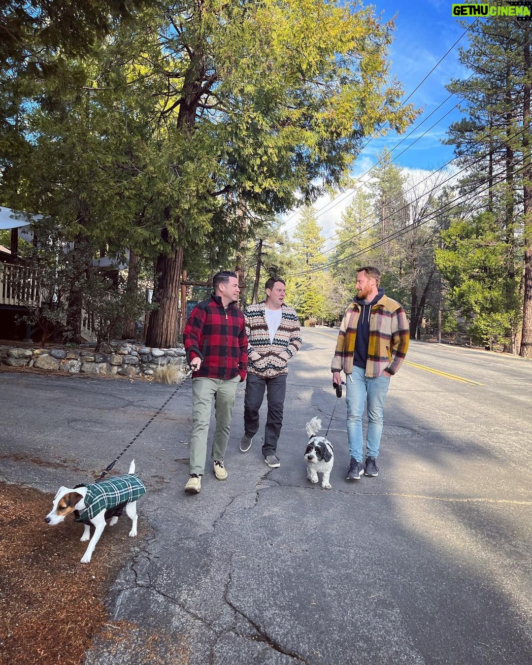 Camilla Arfwedson Instagram - Plaid in Idyllwild ❤️🎄