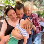 Camilla Arfwedson Instagram – Oldest pals meeting little A. Heart might explode 🥰🥰🥰 Superba