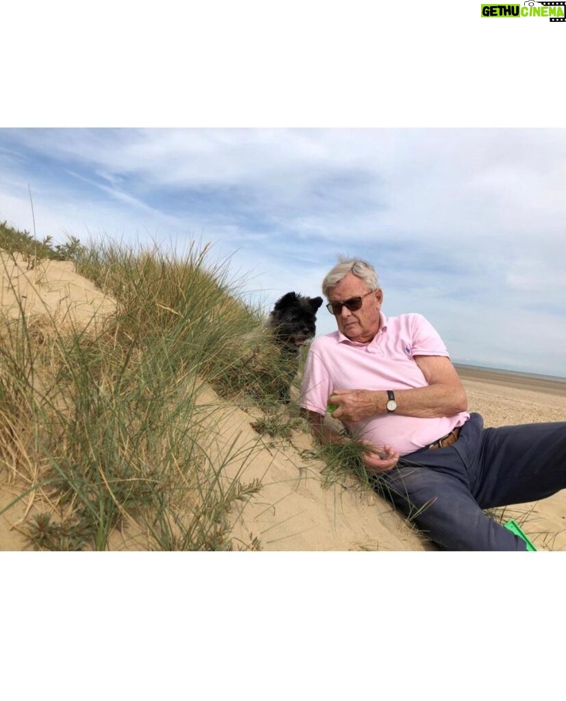 Camilla Arfwedson Instagram - My Dad and his dog. What a dude ❤️ Can’t wait to see youuuu Camber Sands