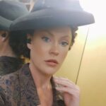 Camilla Kerslake Instagram - Them saying I couldn't change career in my late 20s and that opera was only for the upper class. LIES. Filmed this in my dressing room at the @englishnationalopera, the largest house in the UK. You can do it. Fuck 'them' Coliseum Theatre st Martins lane London
