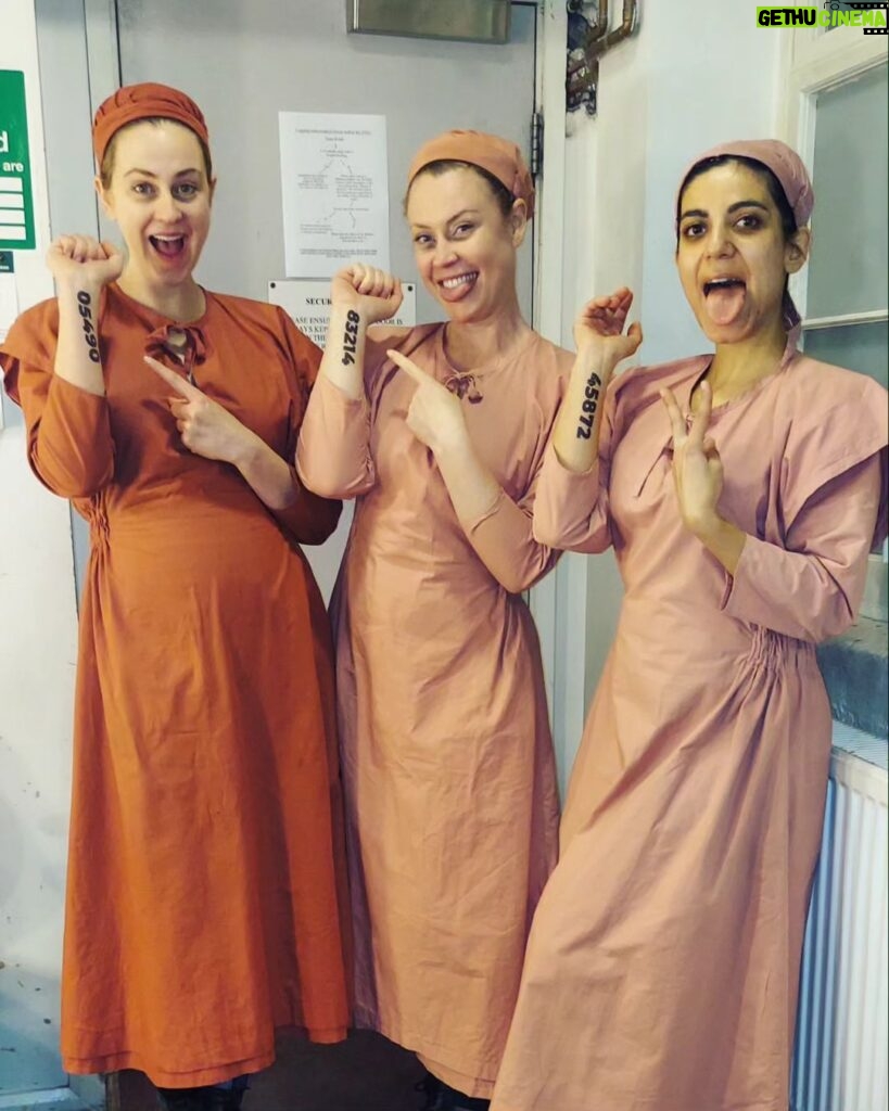 Camilla Kerslake Instagram - #HandmaidsTale show 2 let's goooooo @englishnationalopera #enohandmaid London Coliseum