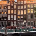 Camille D. Sperandio Instagram - guilty 🤭 je veux savoir : quel endroit dans le monde vous a déjà donné ce feeling de « je veux déménager ici! » Amsterdam, Netherlands
