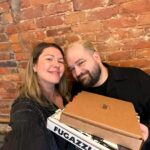 Camille D. Sperandio Instagram - Tu as été sage ou tannant cette année?! En exclusivité sur Uber One x @fugazzipizza — tu retrouveras le duo de pizza sage Choco-noisette ou la tannante Raclezza. Un délice! Si tu n’es pas déjà membre d’Uber One, inscris-toi dès maintenant pour bénéficier d’un mois gratuit. Lien dans la bio! Enjoy! #pub
