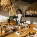Camille D. Sperandio Instagram - découverte de @maisondesoma et complètement sous le charme de cet endroit. 🌾 Merci pour cette soirée magique où on a pu découvrir les lieux et y déguster un menu 9 services, frais, bio et local. 10/10 ⭐️