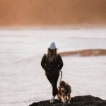 Camille D. Sperandio Instagram - il y a un an, on revenait à Montréal après nos 5 mois à vivre dans notre roulotte à Tofino. 5 mois de liberté et de prise de conscience qui m’ont fait grandement évoluer. Forever grateful 🤍🫶🏼 Tofino, British Columbia