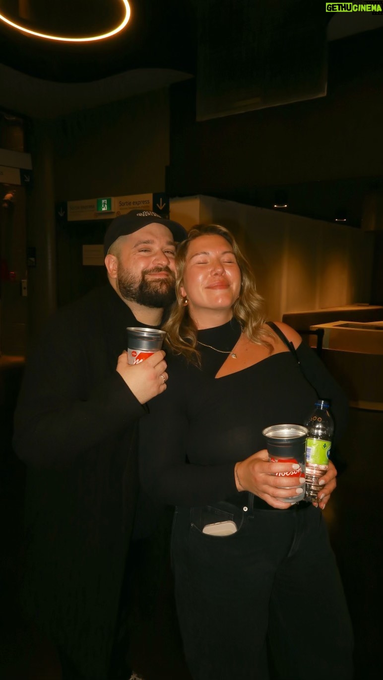 Camille D. Sperandio Instagram - recap de ma best bestie night 🪩💃🏼 gros merci à @warwicklecrystal pour le bel accueil et @turo pour la soirée parfaite avec mes boys 🥰