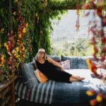 Camille D. Sperandio Instagram - engage-moi pour te booker les plus beaux airbnb ever 👌🏻 @theseedhabitat 🌿🌀🌋 Tzununá Lake Atitlán Guatemala