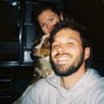 Camille D. Sperandio Instagram - 🔊🔊🔊 C’est la fête de ma personne PRÉFÉRÉE au monde @guillaume.stamand 🦅✨👽🍄🥑 10 photos ne sont pas assez pour démontrer tous les beaux moments qu’on passe ensemble mais voici un bref résumé. 1- nos 8 mois à Tofino qui ont changés nos vies (photo @kahryssa_vee ) 2- nos séances FaceTime quand t’habitais en Australie avant qu’on sorte ensemble 3- notre tout premier Noël ensemble 4- notre voyage à Hawaï où tu m’as dis que tu m’aimais 5- notre premier shooting photo de couple (photo @valiegb ) 6- t’es le best dog dad ever 7- notre tite famille 🤍 8- ces moments parfaits sur la route aux USA 9- à tous les sunsets ensemble 10- à nos moments de complicité 🤍 JE T’AIME ! Bonne fête my love 🤍