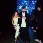 Camilo Instagram - Definitivamente vivir estos momentos en familia no tiene precio! 🤎