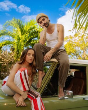 Camilo Instagram - Vayámonos de acá, PLIS 🏝️ 
Kemosión lo que se vieneeee 😎