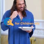Can Yaman Instagram - Grazie a tutti per il vostro immenso calore e per la splendida accoglienza di Fiuggi. Sono davvero molto felice che questa tappa vi abbia regalato tanto entusiasmo! La mia gratitudine va inoltre a @dececco_pasta per la sua disponibilità e al maestro Heinz Beck per aver reso ancora più speciale la nostra giornata dedicata ad un tema così importante. 🤩 Il breakthewalltour continua senza sosta 💪 Grazie ancora per il supporto a @mercedesbenzitalia Evento in collaborazione con il @policlinico.umberto1 di Roma #canyamanforchildren #breakthewalltour #breakthewalltour2023 #adolescenti #fiuggi #AllaDeCecco #dececcopasta #alimentazionesana #nutrizioneconsapevole