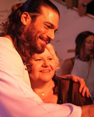 Can Yaman Instagram - Donne di ogni età ✨

@canyamanforchildren 
#BreakTheWallTour2023
