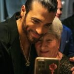 Can Yaman Instagram - Un abbraccio di nuovo a tutti quanti ❤️ Vi ringrazio di cuore Pompei, Campania #BreakTheWallTour2023 @canyamanforchildren
