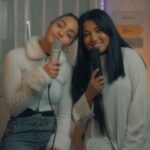 Candice Vernet Instagram - La musique, c’est des mots, des messages… mais avant tout des moments de partage✨Elle réunit, et c’est avec @candiiice.mp3 , une jeune femme talentueuse avec une voix douce et poétique que je partage la chanson de @pommeofficial “Je sais pas danser”. 🎹 @orensmohn Cette année, j’ai envie de vous partager encore plus de moments en musique, seule mais aussi accompagnée✨🤍 On vous envoie du Love❤️