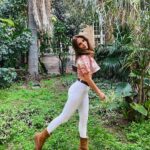 Cansu Demirci Instagram - Volver a la escuela 🌻🫠 IES en Lenguas Vivas "Juan Ramón Fernández"