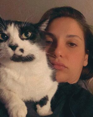 Cansu Demirci Instagram - Dosha,Luna ve Lupita
Üç ağız, üç yürek, üç yeminli fişek...