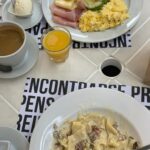 Cansu Demirci Instagram - Hafta check 🌻 🌻Günesini yolla bana! 🌻Chef Leon adinda harika bir mekan kesfedildi ! 🌻Dis agrilari icin pamuk esliginde bir büyüge danisildi! 🌻Et yemekten sikilan bir topululuk olarak bir sabah kanat diye uyandik! 🌻Alkislara özlem duyuldu! 🌻Arjantin’de en iyi olan seylerden biri de dondurmalari denemeden dönmeyin! 🌻Bundan sonra düdüklüdee dönecek olaylar! 🌻Bir sürprizle Irmaginin akisina ! 🌻Hayatimdaki en büyük jengayla tanistim! 🌻Sabah ögle aksam 1 ölcü sevdan gözümün bebegi öneriyorum!!! Buenos Aires, Argentina