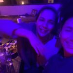 Cansu Demirci Instagram - 3 gün checkkkkk 😁 ✨Bebek uçuğumla terasta ‘beni bi çek ‘denemesi ! ✨Klozeti merak eden meraklı cüzdanımın içindeki günahsız pesolarımı kurutuyorum çekkkk! ✨Beni köyümün çikileta şelalesinde yıkasınlarrrrr! ✨Gurbet ellerde çilingir şoku! ✨Çilingir geldi açtı kapıları! ✨Gurbette yorgun düştüm be j.lo! ✨Ülkerin sahibinin Türkiye’nin 2. Vergi rekortmeni öğrendiğime şaşırmadım çekkk! ✨ilk değil ama son ı phone’um olacaksın bakışı ! ✨Sushilerden sen anlarsın konuş onlarla! ✨Değmeyin filtreme ! Buenos Aires, Argentina