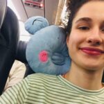 Cansu Demirci Instagram - Konusan fotograflar serisi ! ✨Spora bu ara daha sik gidiyorum ! ✨Papatya icin veda partisi ! ✨Belgrano’daki evler bir harika dostum! ✨Güzel insanlar güzel sürprizler! ✨Deliriyorum cek! ✨Ay deniz kos isik cok iyi! ✨En mutlu günüm ve günümün kahramanlari! ✨Dosha yeni askim! ✨Iyi pilav yaptigimi sagir sultan bile duymali ! ✨Papatya ucakta dünyanin öbür ucuna gidiyor! Buenos Aires, Argentina