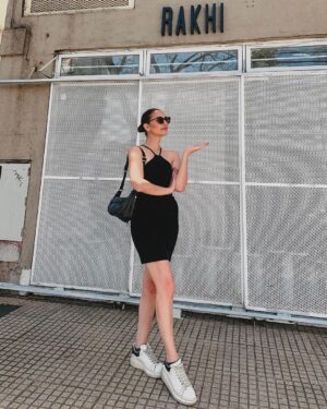Cansu Demirci Instagram - Mualla 🚀
