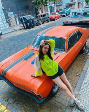 Cansu Demirci Instagram - Backtothefuture🏎️