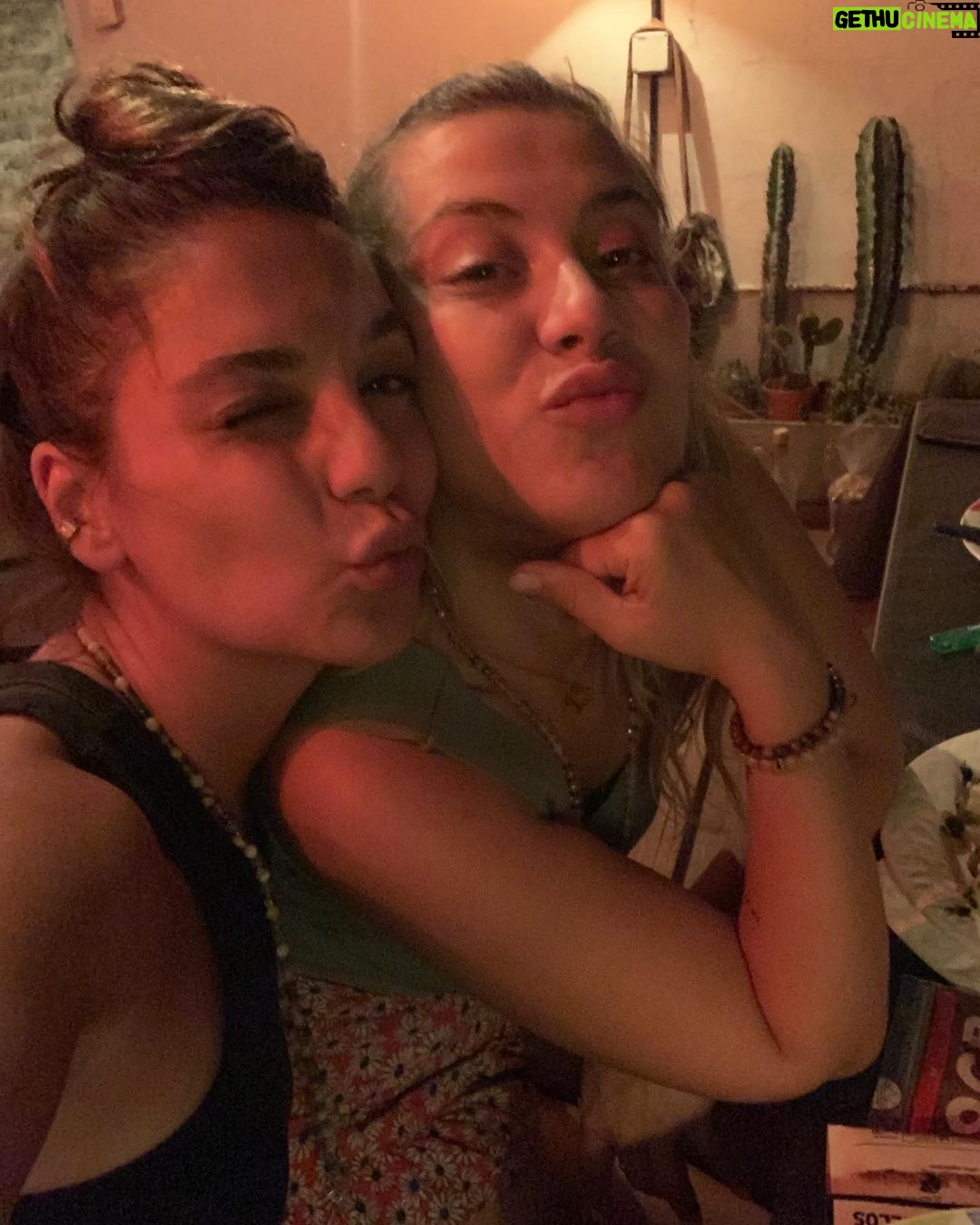 Cansu Demirci Instagram - Boedo Saat:04:20 Sinek saldirisi (Son iki haftamın enlerini seçerken off’suz yaşadıklarım) 😐 Boedo, Distrito Federal, Argentina