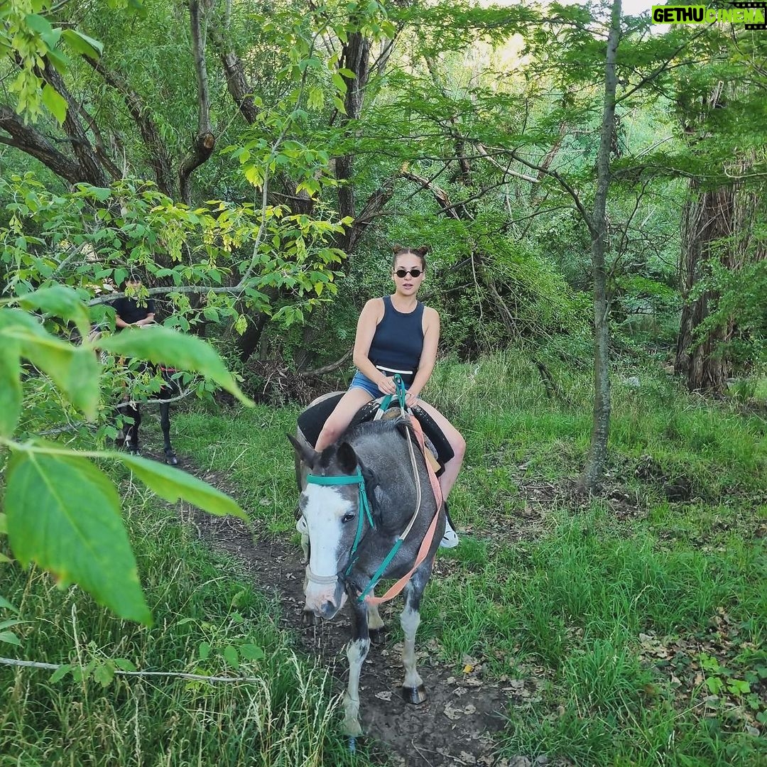Cansu Demirci Instagram - Que barbaro🐎🤍 Villa Ventana