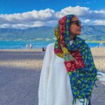 Cansu Demirci Instagram - Bilir kisilere göre hayatimin yili 2024’e gecis yaparken 2023’ten de razi oldugumu zorluklarini sevdigim sinavlara tabii tuttugu icin ayrica minnettar oldugumu soylemek isterim 💫 #2024 ‘Gercekten’ yasadiginizi hissettirecek anlarin ve enlerin yili olsun ve bu bir baslangic olsun hadi dilegimi de diledim hepimiz icin 🤍 Balneario Mar Azul, Buenos Aires, Argentina