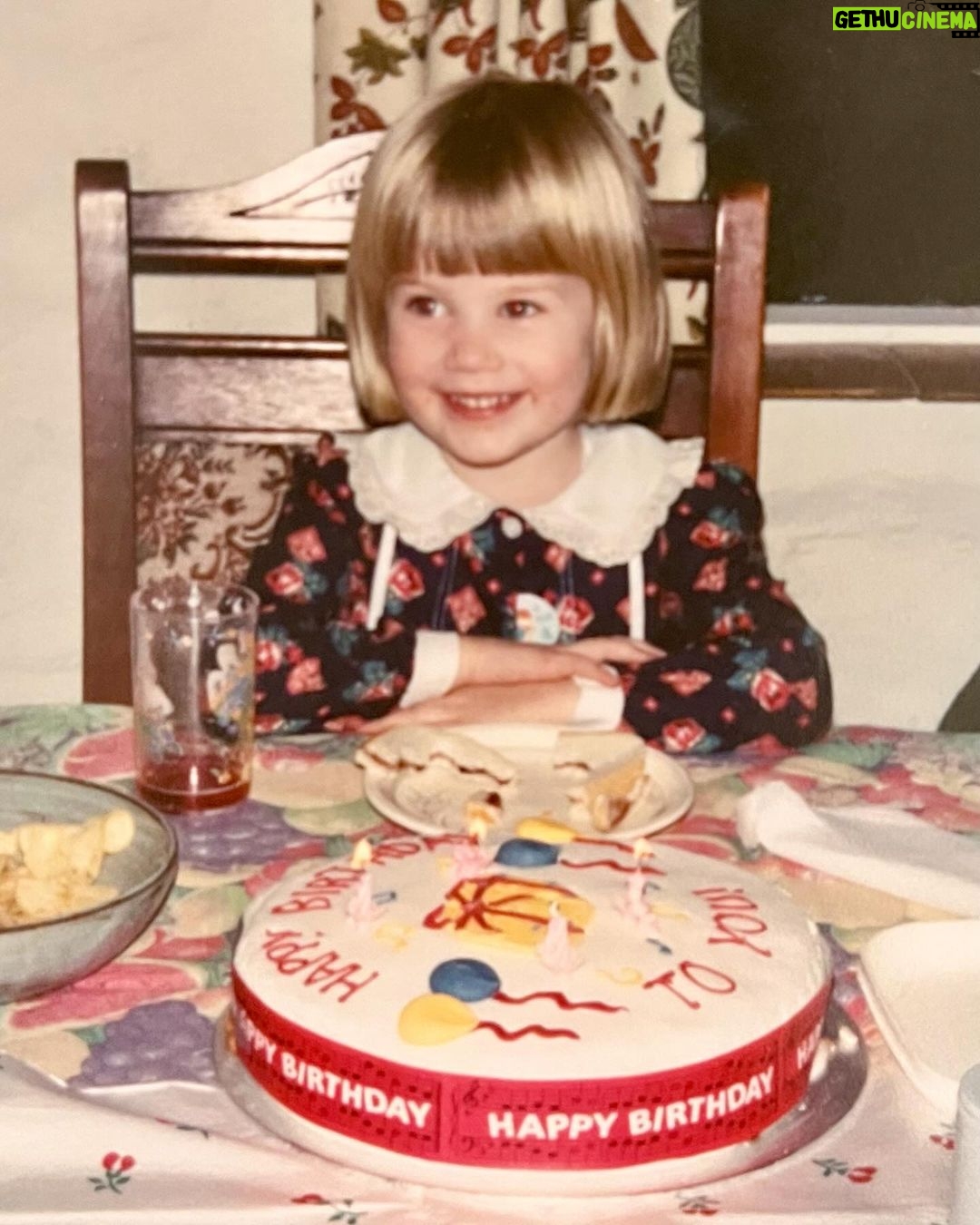Cara Theobold Instagram - Jam sarnie birthday tea yes please THANK YOU for the birthday love, I feel very lucky 🫶 Birthday Town
